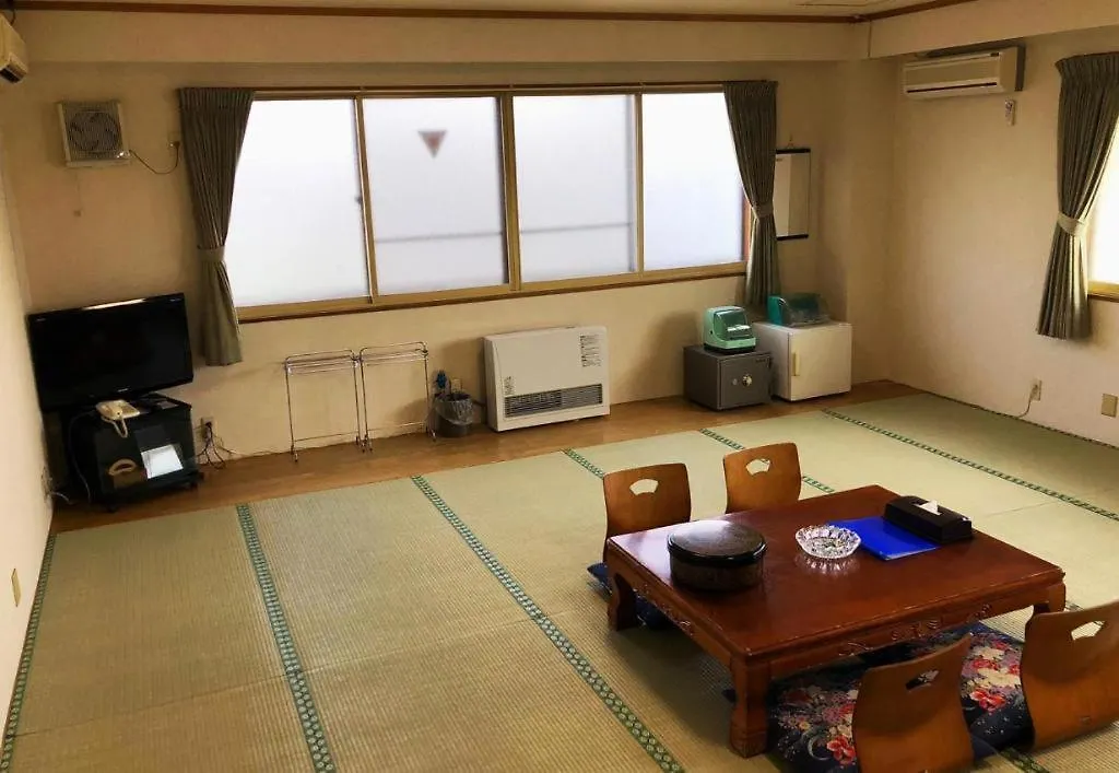 边境弗拉努伊温泉酒店 上富良野町 酒店